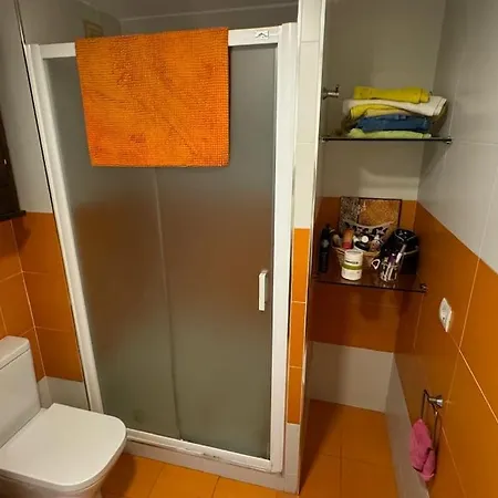 With Style And Comfort For 4